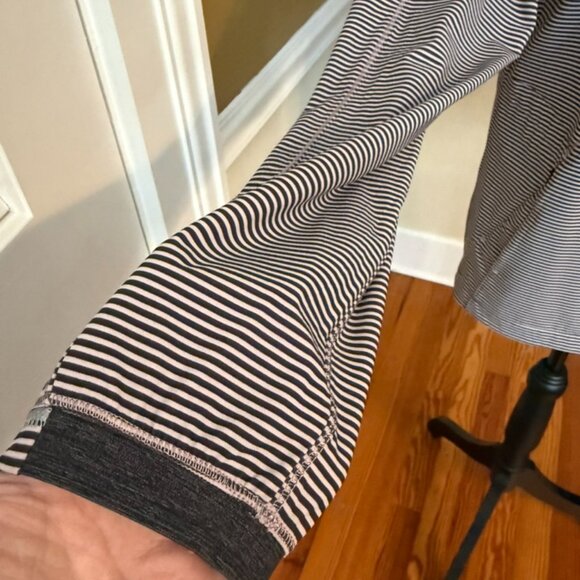 Lululemon Athletica Go the Distance JacketMini Pop Stripe Mink Berry Black - Picture 7 of 14